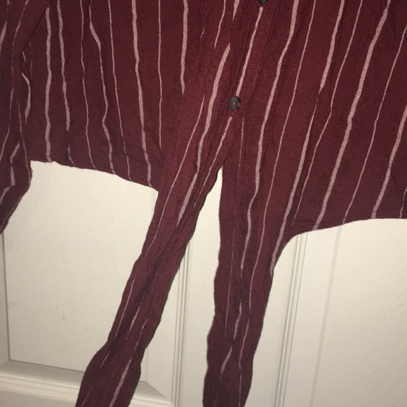 AE Tie Front Top - Picture 5 of 5